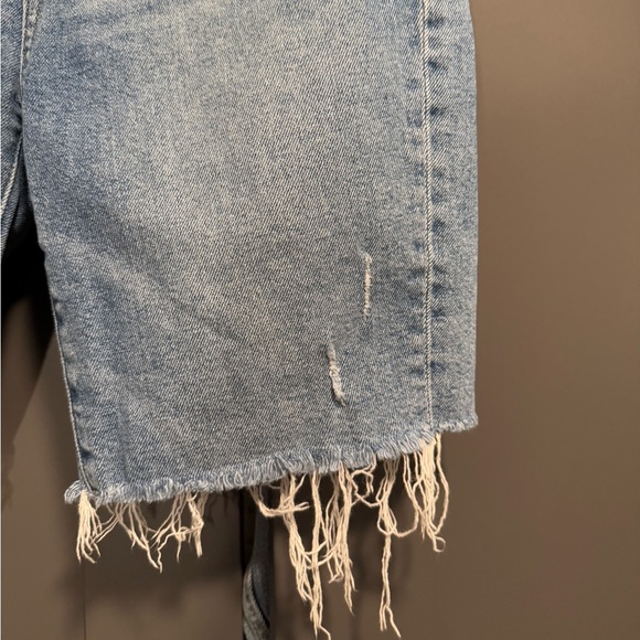 LOFT Bermuda Shorts - Size 6 - Picture 3 of 5